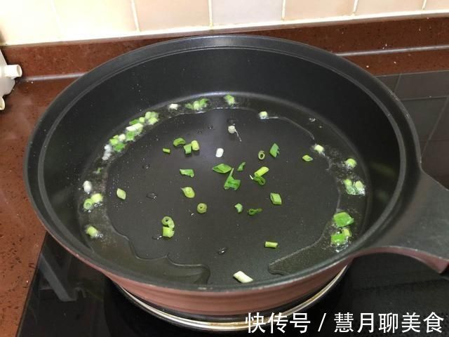 白玉豆腐|金针菇的“黄金搭档”，好吃营养谁也比不过它，成本低