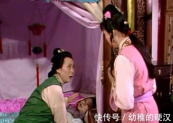 薛姨妈$一床袷纱被,一丸棒疮药,让薛宝钗的伪装掉一地,袭人也救不了她