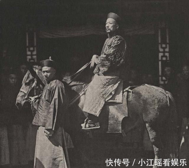 个个|晚清中央大员们:个个派头十足,不怒自威,目光如炬