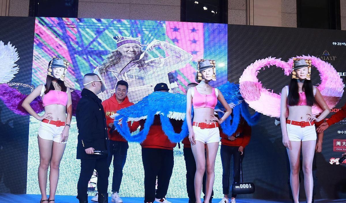 一边流泪一边看《欢乐喜剧人第七季》