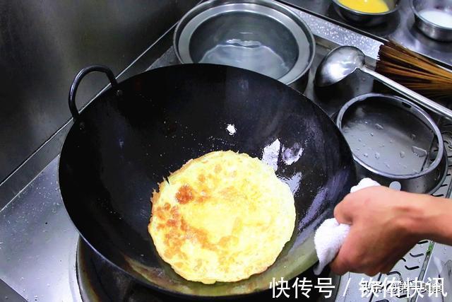 韭菜|和韭菜是“天生一对”,比豆皮还营养美味,简单一拌,孩子抢着吃