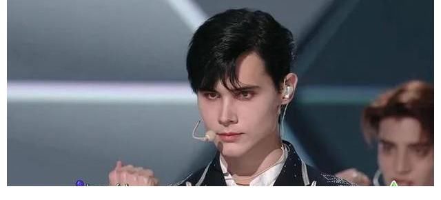 走红|国内出道失败，“出海”成偶像走红的最优选？