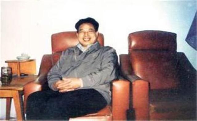 章福庆|鲁迅的少年玩伴“闰土”晚年生活凄苦,其子女后代完成了华丽转变