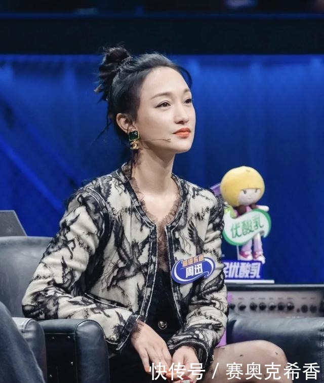 顶级蓝血奢侈品最爱美人颜PK战,你更Pink哪种颜?