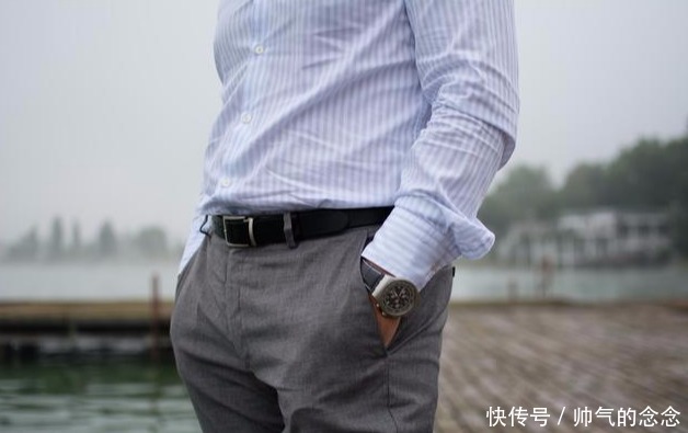 男人用左手“戴手表”是为什么内行人告诉你含义,别戴反了