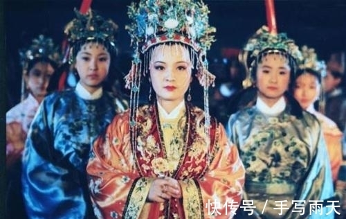 元春|林黛玉才貌不输宝钗，为何薛家能选秀，贾家却没有送她进宫待选？