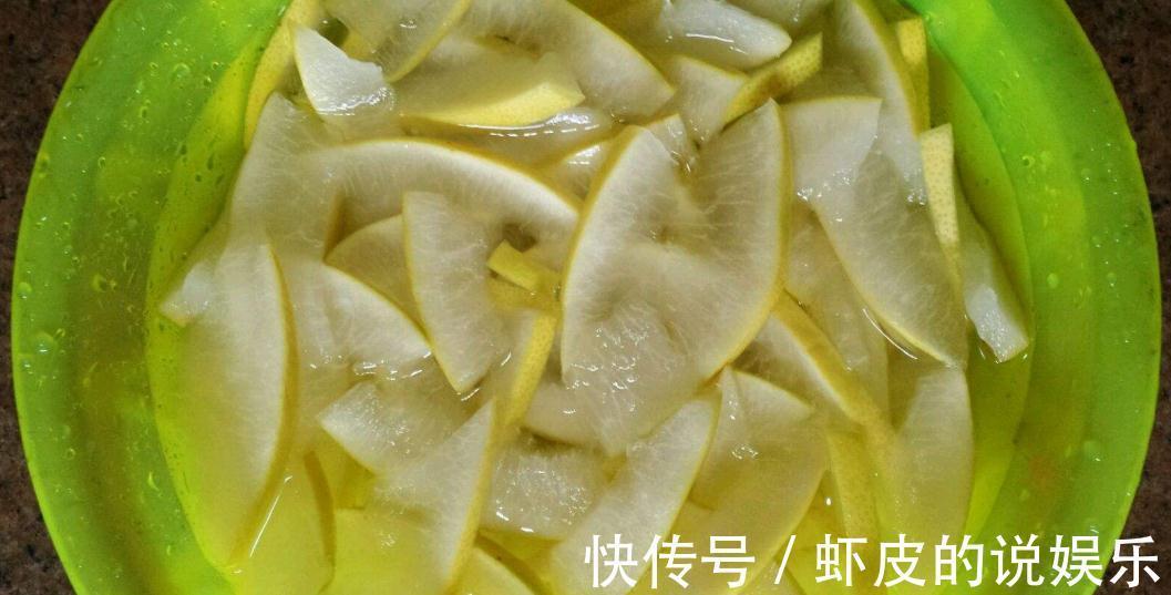 养花你还在费钱买营养土吗，在家此样做，肥效杠杠的