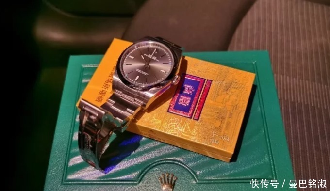 蚝式恒动灰盘|“会捞”总比“白捞”强,第一块劳力士竟然是蚝式恒动灰盘