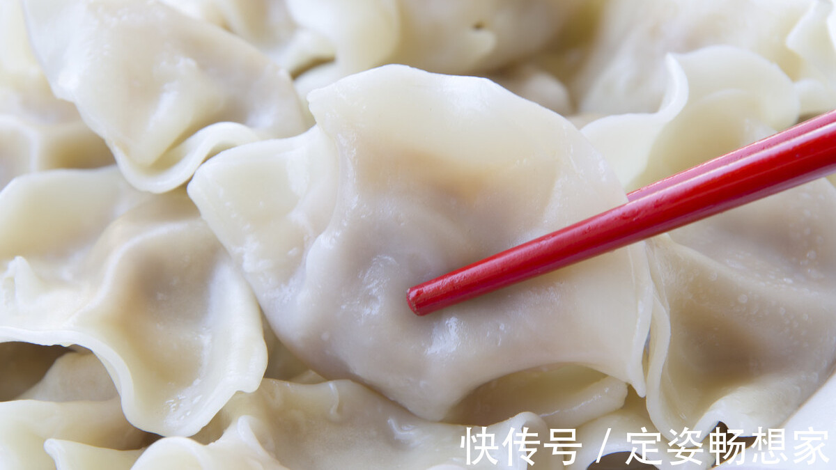 猪肉|做猪肉韭菜馅时,牢记3个技巧,韭菜不会出水,饺子汁水充足!