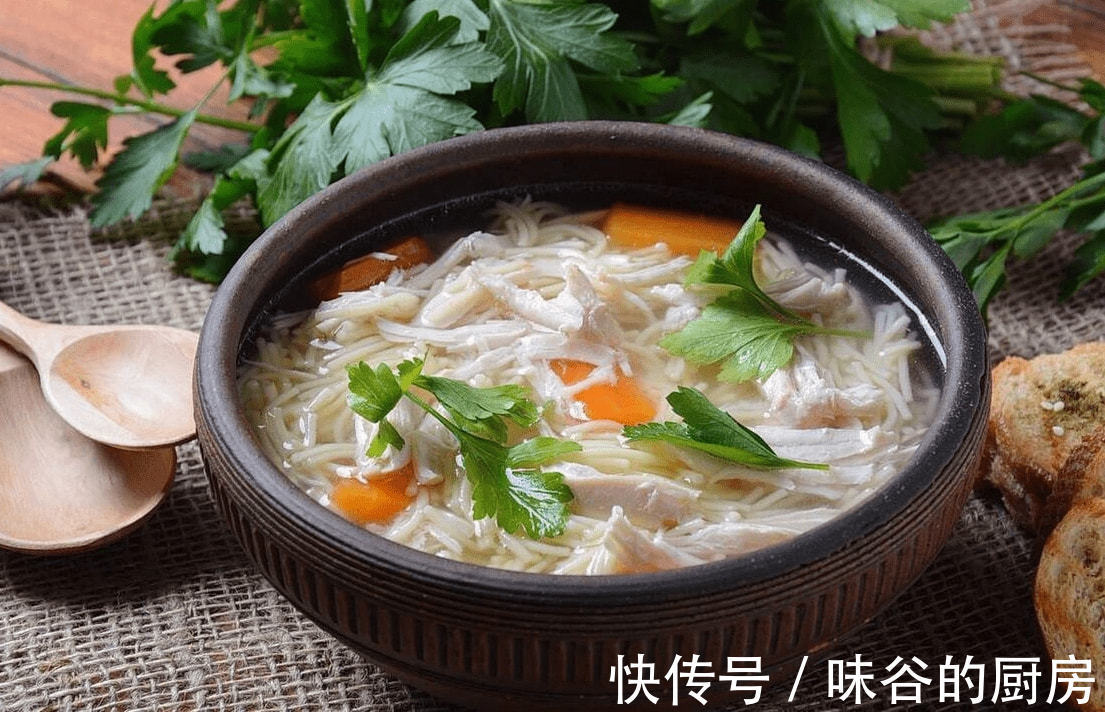 海参|女足勇夺冠军,饮食很自律,男足越养越肥,没有对比就没有伤害