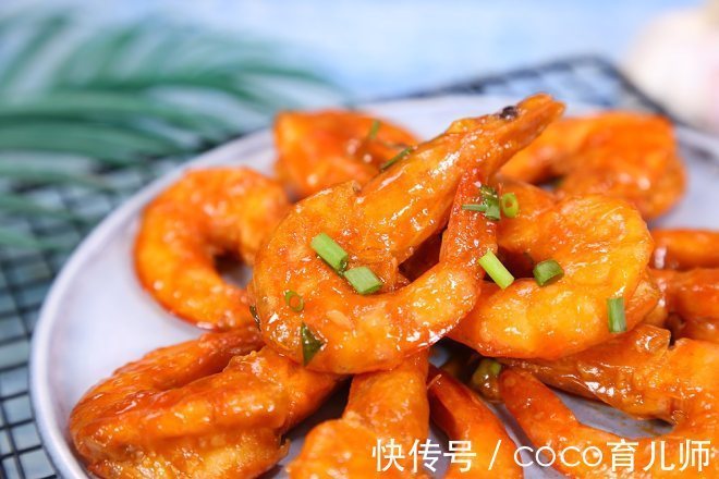 高血脂|高血脂可以吃虾吗?医生:不同的吃法,对血管健康的影响相差很大