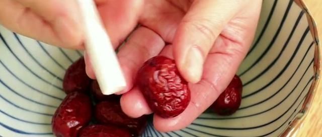 糯米粉这样做太好吃了,不用揉面,筷子一搅,连吃10天也不腻