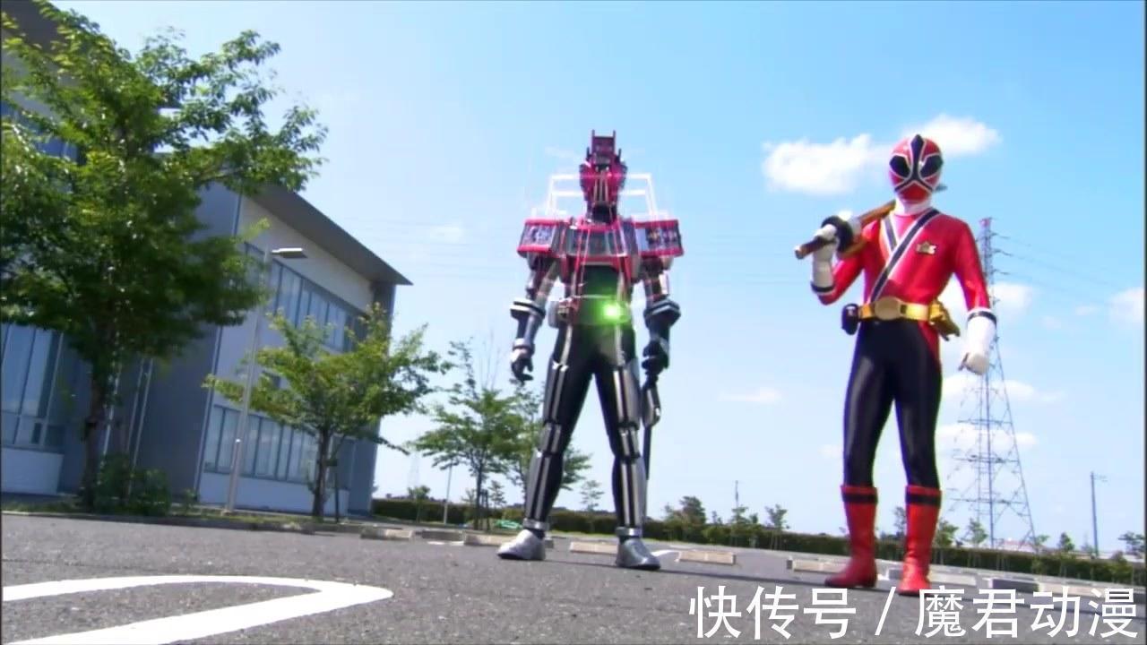 e假面骑士:当新平成假面骑士们遇到了帝骑哥,画风逐渐开始改变!