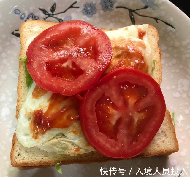 状态下|火腿鸡蛋三明治:早上来一个,保证一天都有能量!