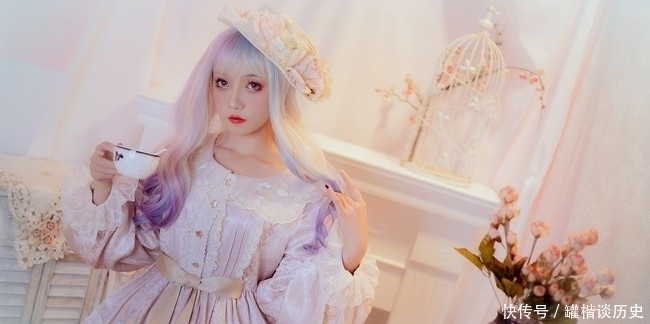 LOLITA装扮——粉红少女粉洛丽塔cosplay