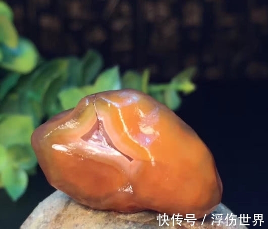 玛瑙|欣赏父亲收藏的天然奇石，瑰丽多彩的画面美观，大家好好看下