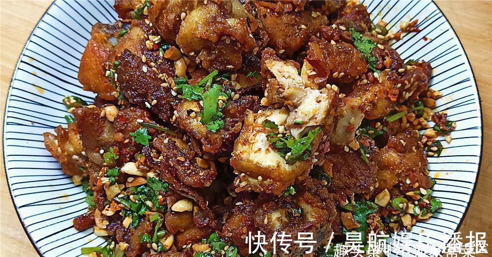 小猫|“麻辣香酥鸡”不用去买来吃，自己就可以做，味道不比买来的差