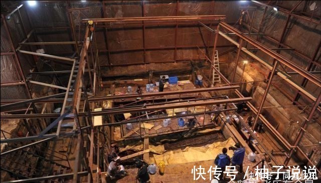 运气|运气最好古墓!盗墓贼挖了15米放弃,其实距墓10吨的宝物仅5厘米!