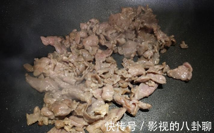 克星|别看此菜不起眼,此菜是血液垃圾的“克星”,中老年人要多吃