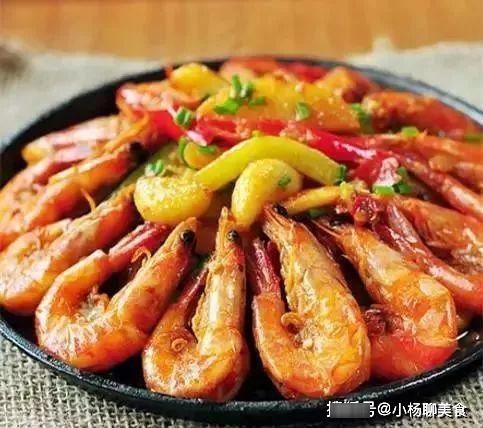 笋干红烧肉|香喷喷的几道家常菜，学会了不用去餐厅，自己做更美味更实惠