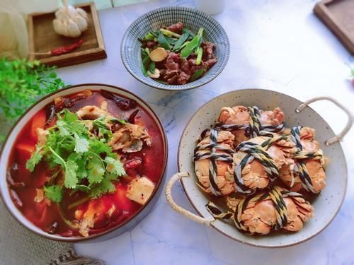 朝花夕食记|在家宴客，只做了三道菜，有人说太小气，有人合不拢嘴，你们瞧瞧