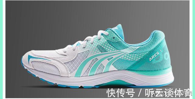 鞋面 懂鞋的人通常会买3双跑鞋,名气不大,但都是性价比之选