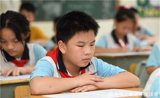 ''妈妈三天没打我了'',小学生0分试卷走红,考个试像在说相声