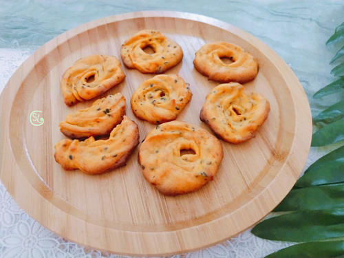  家里有红薯的试试这种新吃法，无水无油无糖，个个外酥里软，好吃