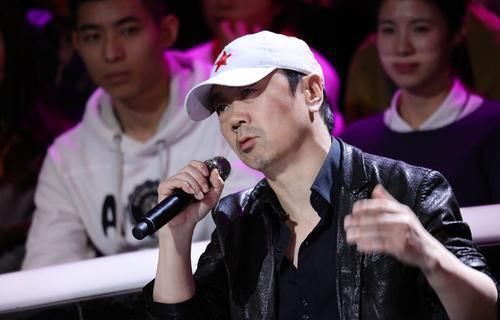 逼观众为华晨宇应援，现在的艺人怎么这么“哞”？