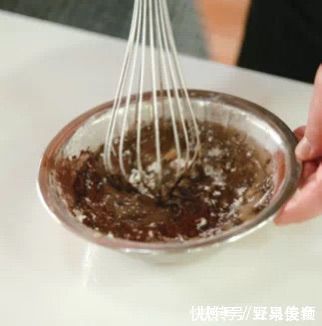 奶油|学会在家做黑王子蛋糕，再也不用出门买了