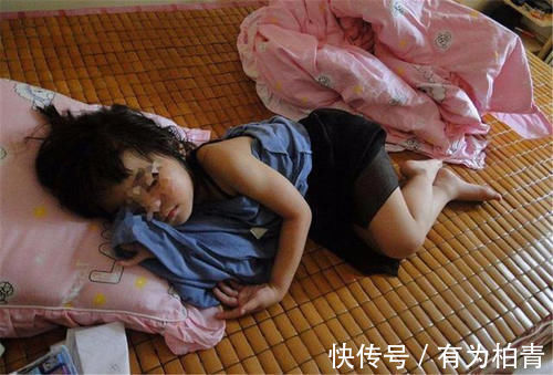 孩子|睡姿会影响身高?孩子若有这3种睡姿,长大至少比同龄人矮一截