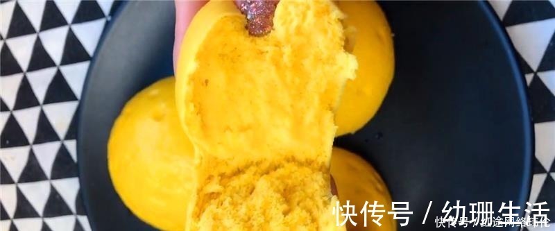 南瓜|南瓜不要做南瓜饼了, 教你此种做法, 做出来个个按下去能回弹