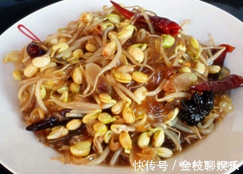 蒜苗|一道老少皆宜的营养菜,色香味俱全,5分钟就上桌,多吃不长胖