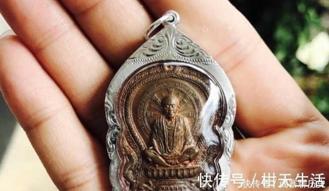 佛教&“泰国圣僧”龙婆坤:捐款60亿泰铢,接受国王跪拜,一生是个传奇