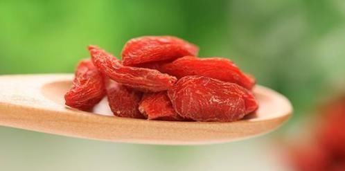 枸杞泡水|真没想到，枸杞竟有1害处，多数人进了医院才知道！