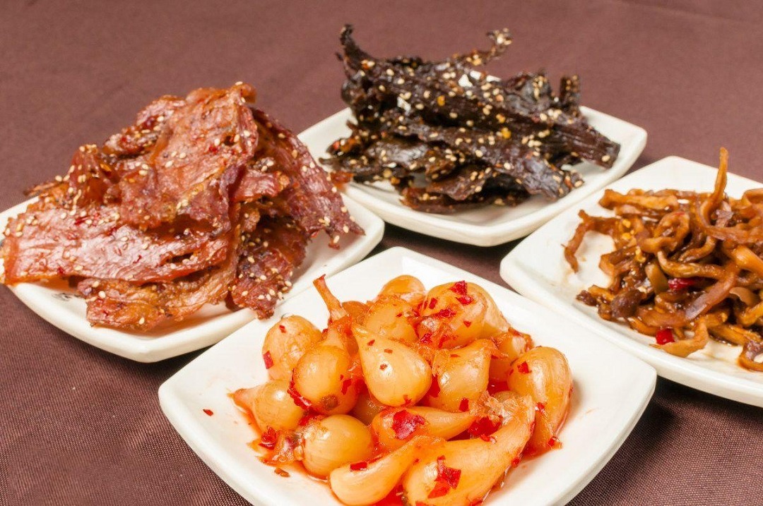 红烧茄子|65岁大妈每天吃素,却突发脑梗离世,建议少吃这3种菜