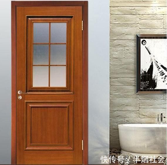 卫生间|卫生间门记得不要装这种,用过的人都说坑,后悔我家装早了!