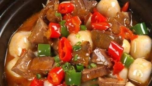 煎豆腐，切忌直接下油锅，下锅前多做一步，豆腐不碎不粘锅