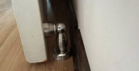 装修|装修不要把门吸装这个位置,听老师傅的话,才知我家没有装对