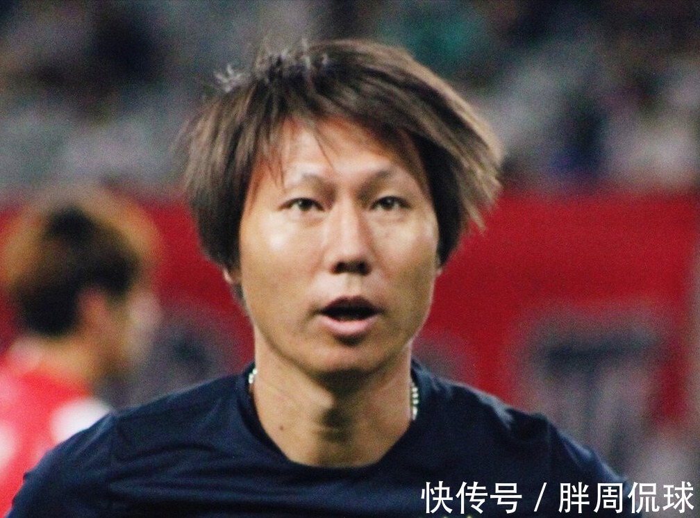 主教练|时隔7天,黄健翔终于忍无可忍,7字回击李铁,国足主帅或被调查
