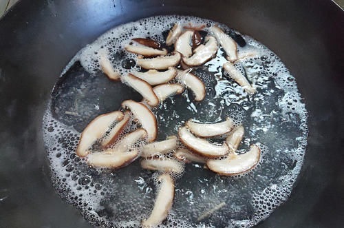 脂肪|脂肪最怕“它”,减脂期间要多吃,清肠刮油排宿便,腰肢也变细了