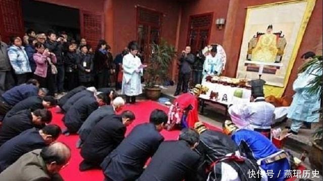 东汉|东汉末年的亡国之君后代逃去日本成显赫家族,回中国寻根认祖