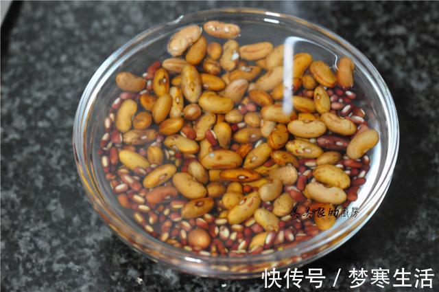 胜过|早餐吃豆糕，胜过10个肉包子！一拌一煎就上桌，焦香好消化