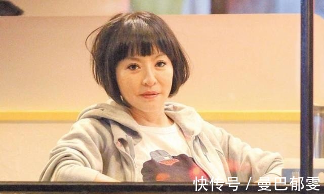 56岁女星李芳雯扬言不婚不生!年花百万买