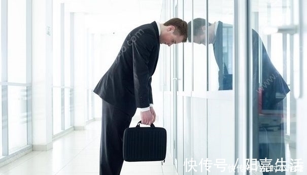 尿液|身体出现3个表现,糖尿病可能正悄悄走向尿毒症,如何预防尿毒症