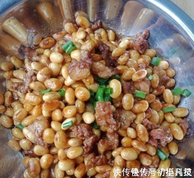 它是天然“黄体酮”,隔三差五吃,淡化皱纹,美白防色斑