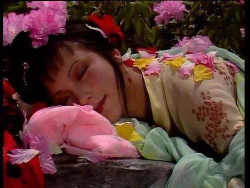 太虚幻境@盘点《红楼梦》里的十二钗:原来,不止是十二个人