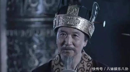 退位|武则天退位后群臣欢呼，唯有一功臣痛哭：一年后，没哭的人都死了