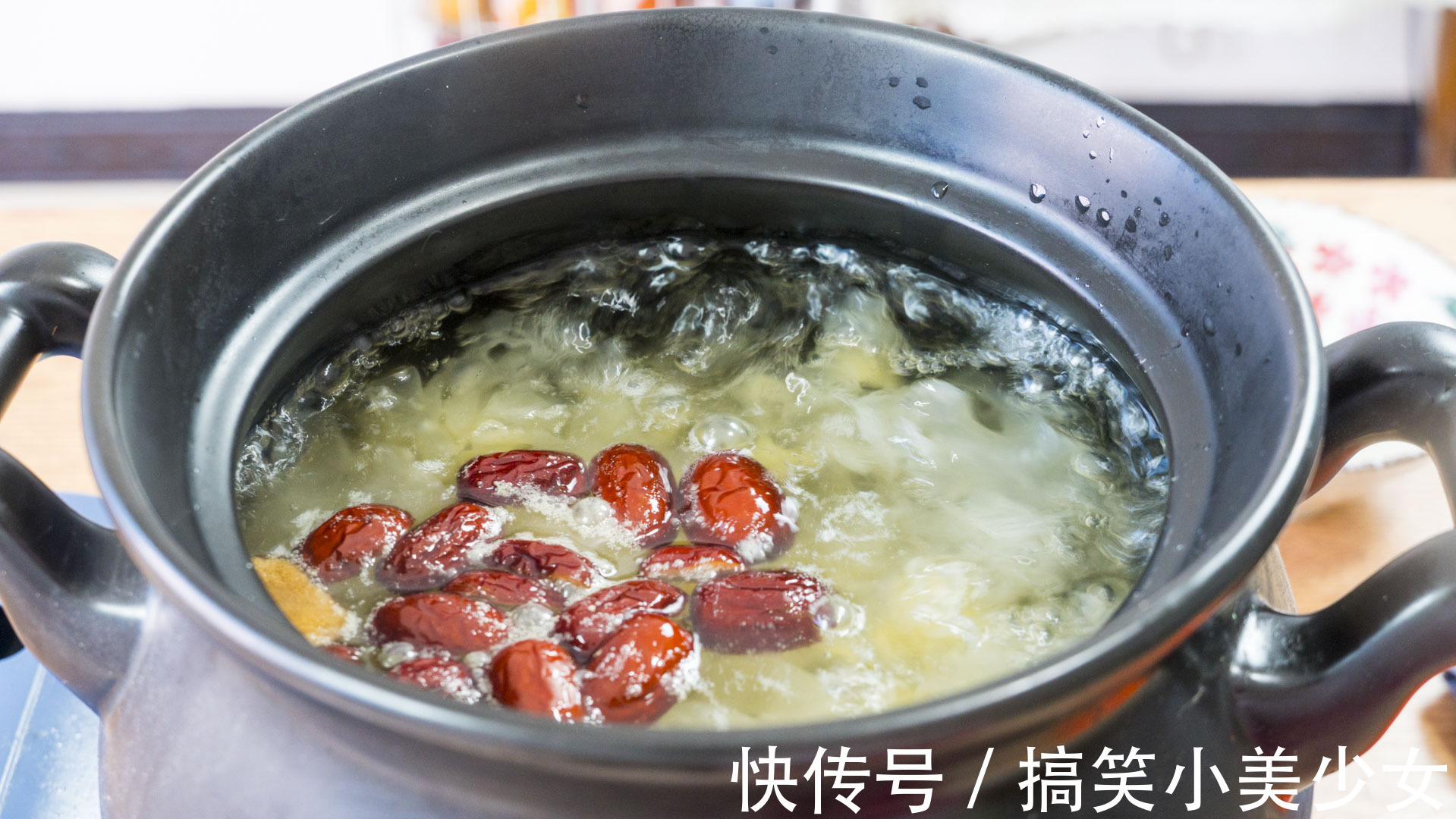 二瓜|立秋后,“少吃二瓜,多吃六白”,补气润肺升免疫,一年身体棒