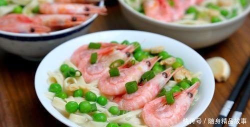 4碗面条你最喜欢吃哪一碗面,测出你今生能不能赚大钱!